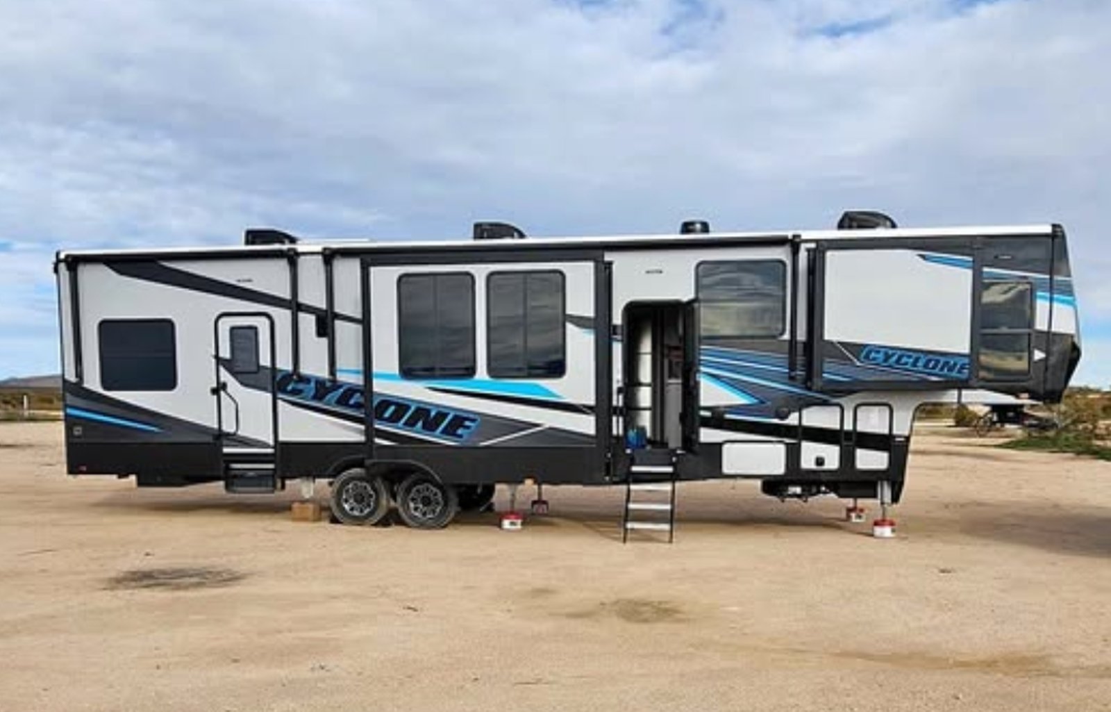 Getaway Glampster