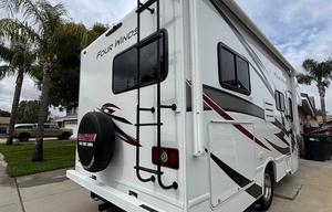 Beautiful 2024 Thor Four Winds 22e Motorhome