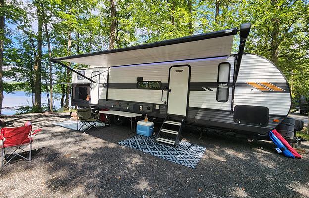 Clubhouse - Ultimate Family Camper