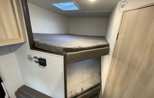 Welcome Aboard at the 2024 Silver Lake LE 17BHLE