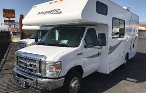 2013 Thor Motor Coach Four Winds 23A Ultimate