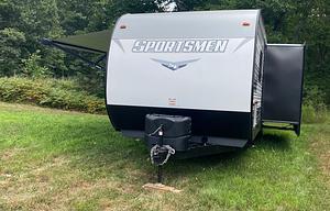 2022 KZ Sportsmen SE 261BHKSE RV rental photo 7