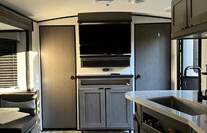 2022 Cruiser Embrace EL252 RV rental photo 9