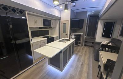 Spacious 2BR/2BA Luxury RV W/ Loft & 4 Slide Outs!