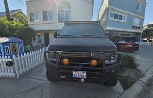 2004 Ford E-350 Sports Mobile