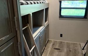 "Adventure Awaits: Cozy & Fun RV Rental!"