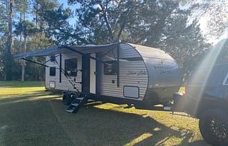 BRAND NEW 2022 Silver Lake !