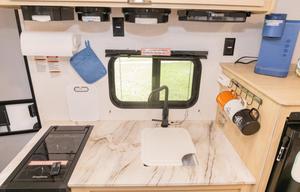 Easy SUV Tow Bunk House Sleeps 4 STOCKED! Pet