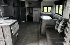 2021 Coachmen RV Apex Ultra-Lite 290BHS RV rental photo 8