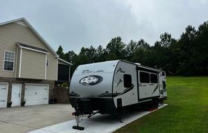 Elite Escape RV Rentals Co.   -   Delivery Only