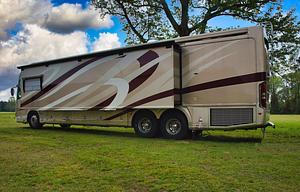 2008 American Coach American Heritage 45B