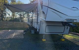 New Trailer, New Listing! 32ft Fifth Wheel