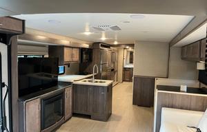 2021 Winnebago Adventurer 36Z