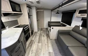2021 Heartland Sundance Ultra Lite 324 BH