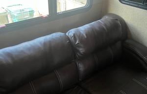 2018 Coachmen RV Chaparral 392MBL RV rental photo 12