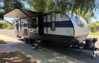 2022 Cherokee Grey Wolf Limited |Adventure Awaits!