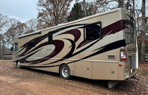 Fleetwood Discovery 40G – Travel in Style