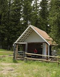 WEST FORK CABIN (S OF ENNIS)