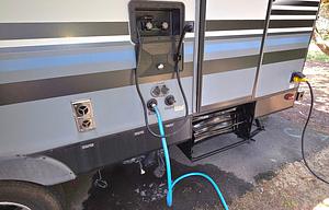 Surveyor 247BH Dog Friendly + Bunkhouse + Island