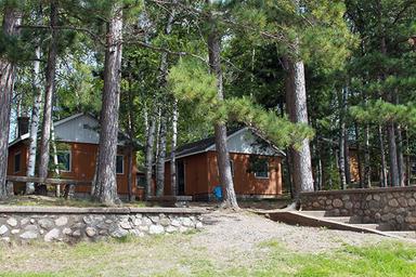 Peninsula Pines Resort & Campground on Little Muskie Lake has Wisconsin vacation resort cabin rentals near Springstead and Mercer Wisconsin.