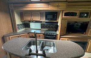 Couples Retreat & Pet Friendly Camper Rental