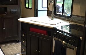 The Kottre's 2018 Cruiser RV Shadow Cruiser
