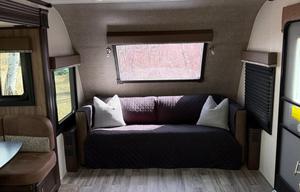 2018 Jayco White Hawk 29FLS RV rental photo 9