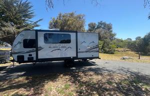 5 starts Rv trailer