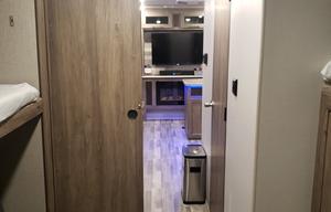 Pride of Texas Family Friendly Zinger RV