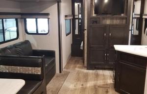 Dan and Nikki's Kid Friendly Camper Rental