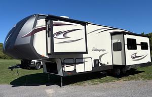 2017 Forest River RV Wildwood Heritage Glen 272RLIS RV rental photo 12