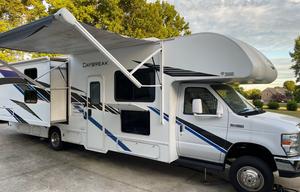 2019 Thor Daybreak 30DB Class C Super Comfortable!