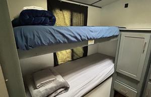 The Voyager~ 2 bed/1 bath Quad bunks, sleeps 8