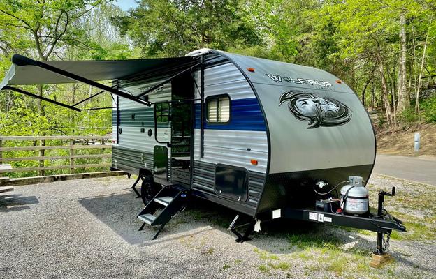 Fully Furnished Bunkhouse! Family friendly!!