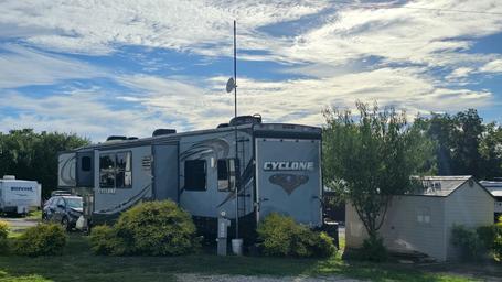 West Bay Marina & RV Park