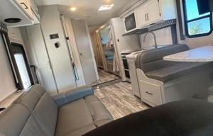 2025 Thor Motor Coach Geneva 31VT