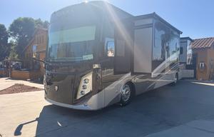 RIVIERA COACH