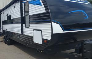 2022 Prowler 315BH RV rental photo 1