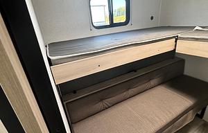 2024 Ahara 378BH-OK RV rental photo 6