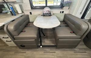 A-1 Alante Family Luxury RV - Endless Adventures!