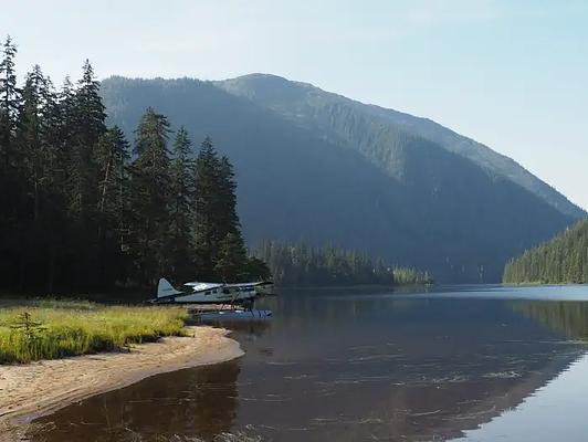 W17, Loop: AREA MARTEN LAKE CABIN