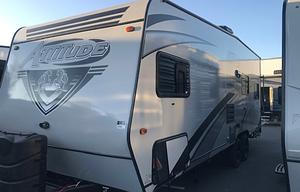 2020 Eclipse Attitude Pro-Lite 25FS RV rental photo 5