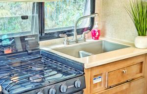 Smoky Mountain Therapy + Perfect for Couples
