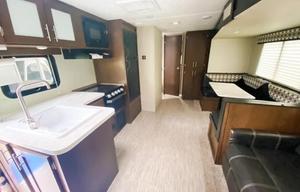 2019 Prime Time RV Tracer Breeze 31BHD