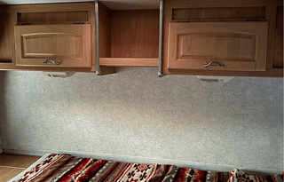 2005 Thor Vortex 263VTB RV rental photo 2