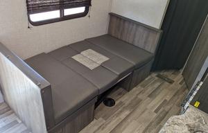Kid and pet friendly, 1/2 ton towable, 2021 Zinger