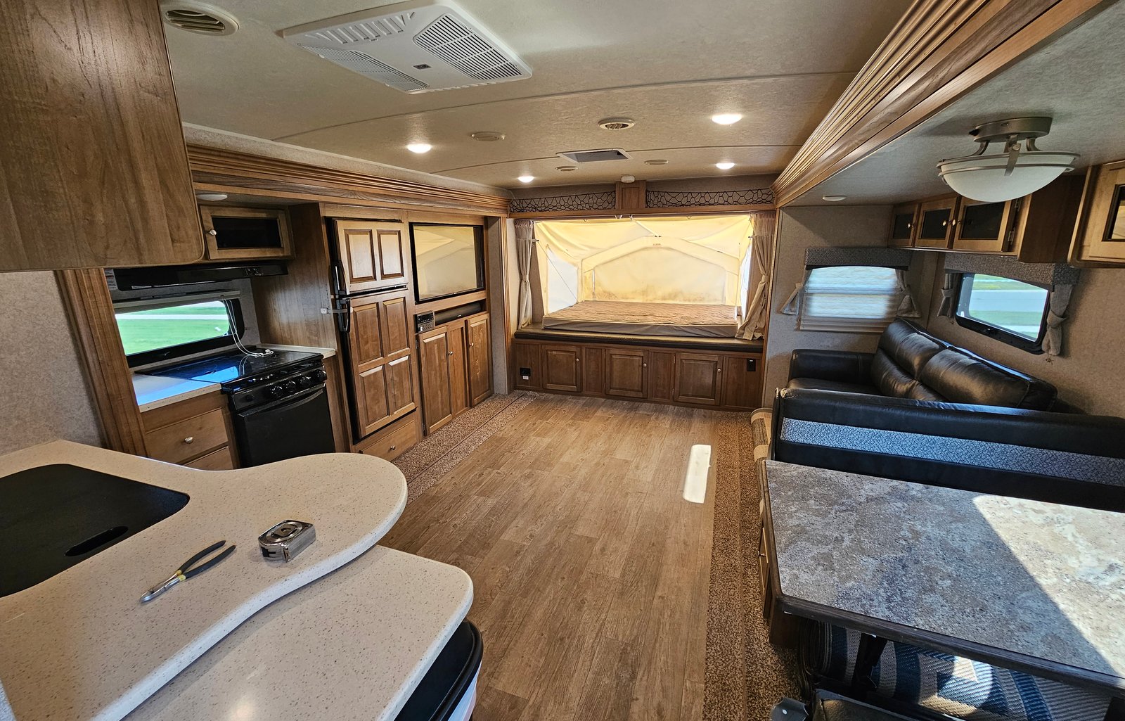 Rockwood Roo 23FL