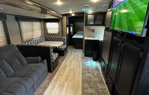 Small Family luxury Camper Rental