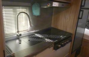 2021 20' Winnebago Minnie Winnie 1708FB