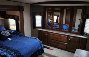 2015 Forest River RV V-Cross plantinum VRL
